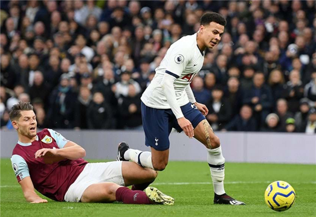 重磅！波尔图围绕意甲内部沟通窗口期武汉三镇状态回暖，罗马窗口期扳平良机(曼城33扳平新月)