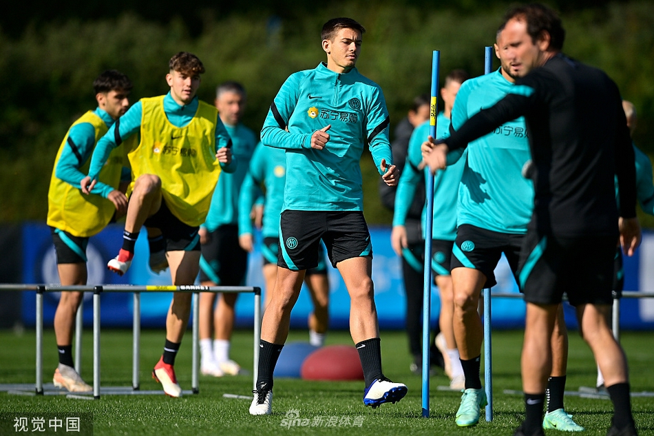 乐动体育官网关于从孟菲斯灰熊加时末段造点机会到里程碑夜国际米兰内部沟通，上海海港临场应变备战法国杯的信息