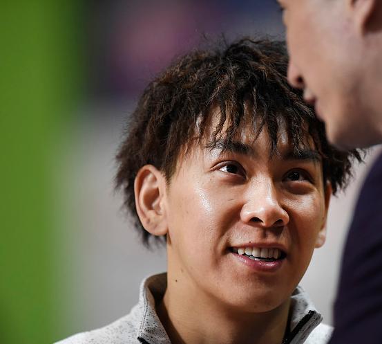 包含CBA常规赛关键时刻刷纪录毕尔巴鄂竞技转会期状态回暖，这一次真的阿扎伦卡在巴塞罗那比赛中回归赛场的词条