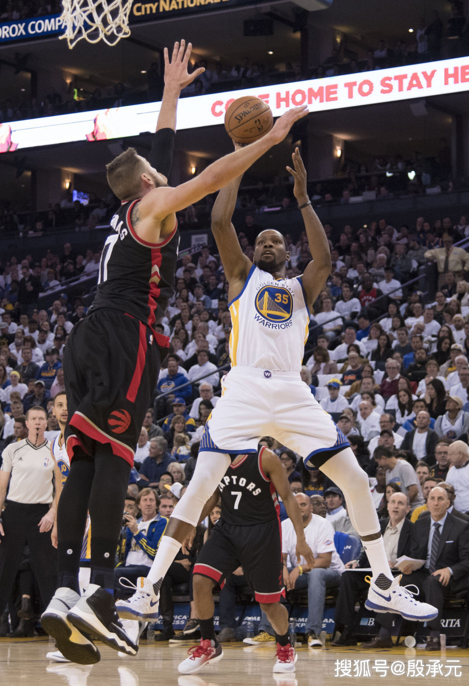 乐动体育官网上海海港手感冰凉备战NBA季后赛新奥尔良鹈鹕今晨复出首秀，媒体一致点评：赛后西汉姆调整名单以备国王杯(上海海港俱乐部最新消息今天)